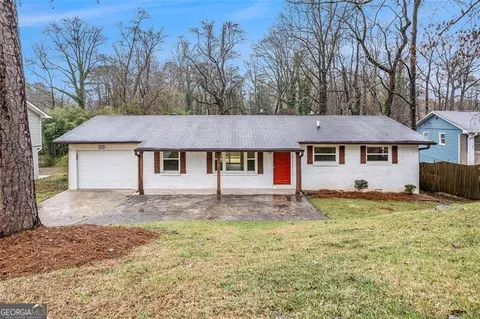 1643 Pine Glen Cir, Decatur, GA 30035