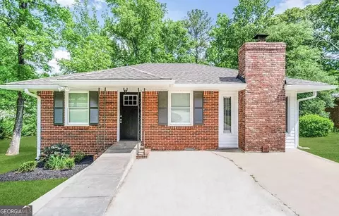 9184 Thrash St SW, Covington, GA 30014