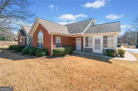 2160 Carefree Cir #9, Marietta, GA 30062