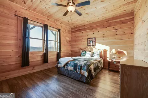 Bedroom - 626 Rustic Barn Trl, Morganton, GA 30560 photo 5 of 6