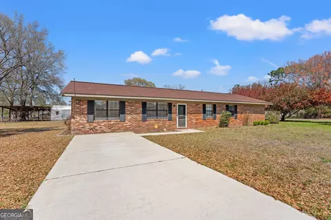 395 Magnolia St, Folkston, GA 31537