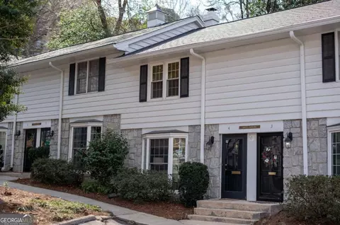 136 Peachtree Memorial Dr NW #SC-4, Atlanta, GA 30309