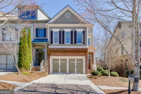 6933 Fellowship Ln, Flowery Branch, GA 30542