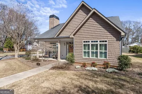 101 Dean Cir, Mcdonough, GA 30253