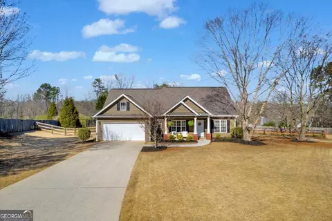 81 Thrasher Ln, Jefferson, GA 30549