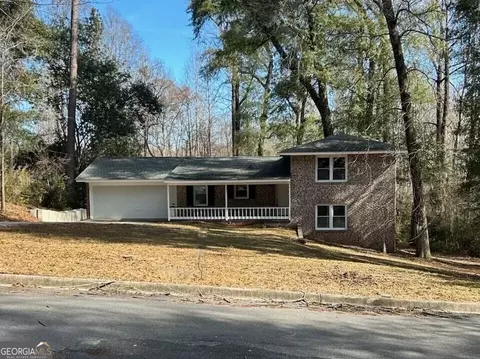 501 Brookdale Dr, Dublin, GA 31021