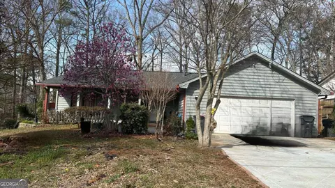1302 Buttercup Ct, Lawrenceville, GA 30044