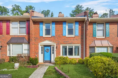 6105 Queen Anne Ct, Norcross, GA 30093