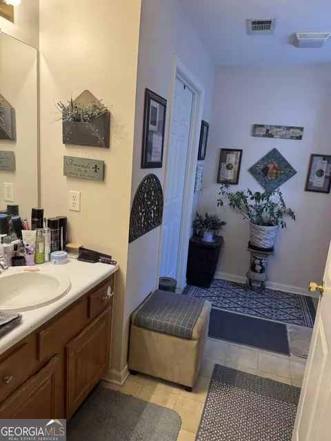 205 Shadow Pond, Dublin, GA 31021 photo 5