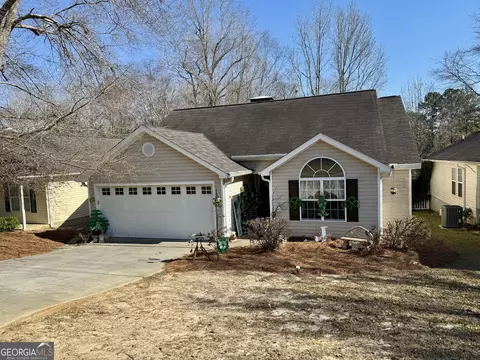 205 Shadow Pond, Dublin, GA 31021