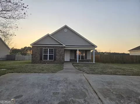 202 Shasta Dr, Perry, GA 31069