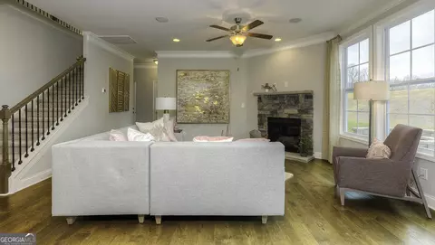 Living - 1716 Goodwin Dr, Hampton, GA 30228 photo 1 of 4