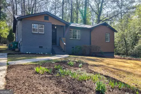 727 Cool Hollow Dr, Decatur, GA 30033
