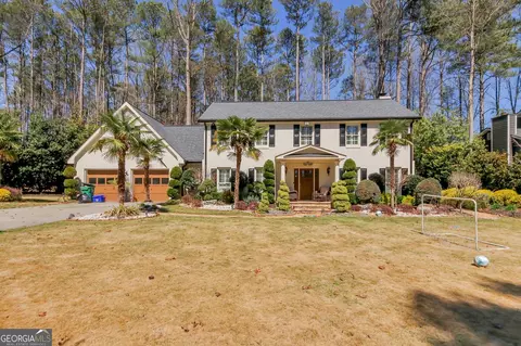 4970 Lakeland Woods Ct, Dunwoody, GA 30338