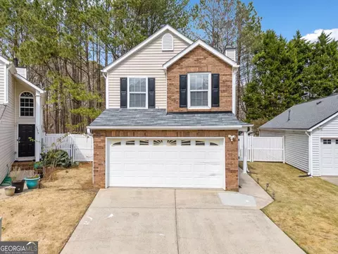 2365 Parkside Club Ln, Lawrenceville, GA 30044