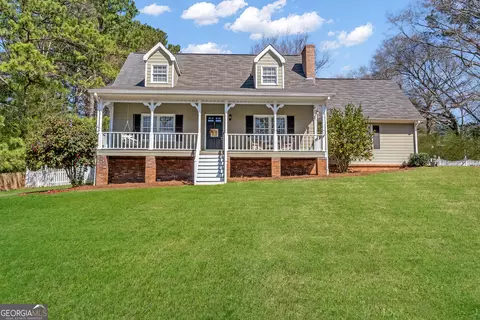 1758 Rangewood Dr SW, Lilburn, GA 30047