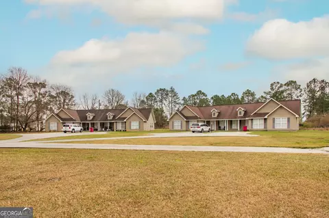 6905 Hacklebarney Rd, Blackshear, GA 31516