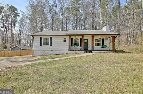 1120 Minix Rd, Sharpsburg, GA 30277