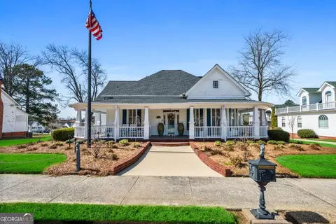 174 Confederate Ave, Dallas, GA 30132