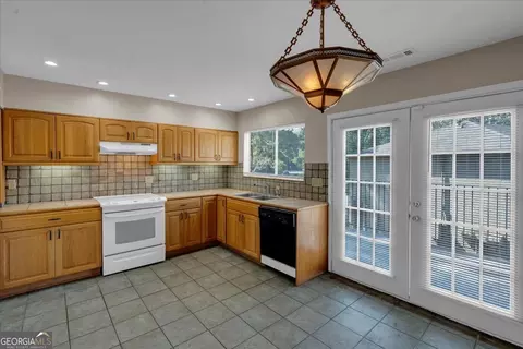 3113 Colonial Way #A, Chamblee, GA 30341 photo 3