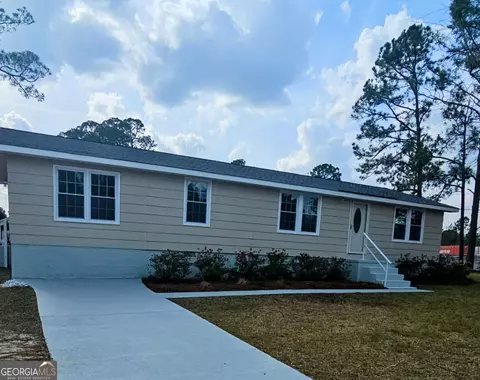 202 Industrial Way, Swainsboro, GA 30401