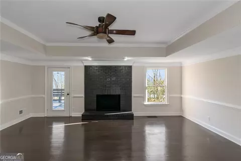 Living - 880 Streamside Dr, Mcdonough, GA 30252 photo 1 of 2