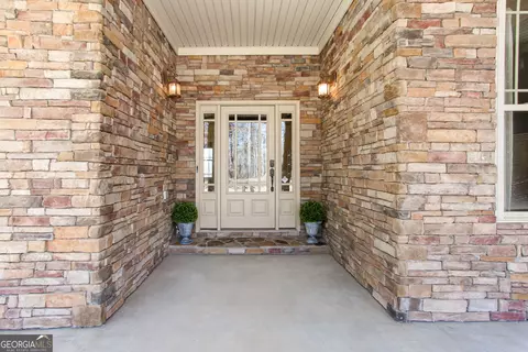 Exterior - 430 Gregory Rd, Covington, GA 30014 photo 8 of 22