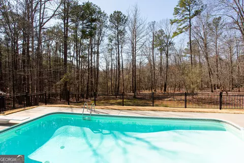 Exterior - 430 Gregory Rd, Covington, GA 30014 photo 17 of 22