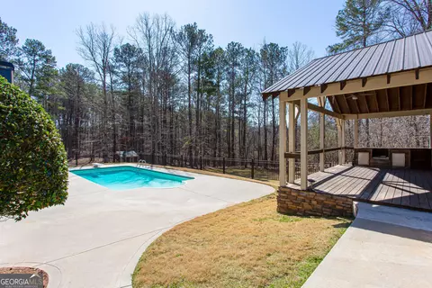 Exterior - 430 Gregory Rd, Covington, GA 30014 photo 11 of 22