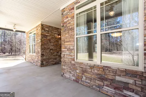 Exterior - 430 Gregory Rd, Covington, GA 30014 photo 7 of 22