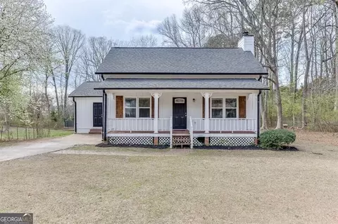 2737 King Arthur Ct, Buford, GA 30519