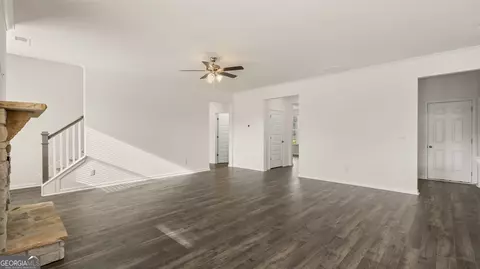 Living - 1712 Goodwin Dr, Hampton, GA 30228 photo 4 of 4