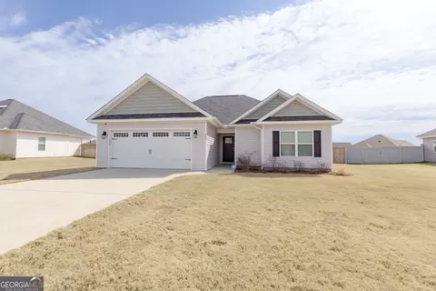 103 Rocky Rd, Perry, GA 31069