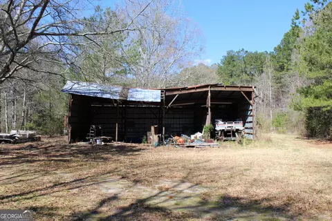 Exterior - 2018 Ben Johnson Rd, Bethlehem, GA 30620 photo 7 of 11