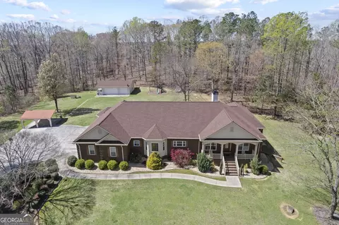7395 Old Rico Rd, Chattahoochee Hills, GA 30268