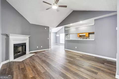 6187 Harvard Ct, Morrow, GA 30260 photo 2