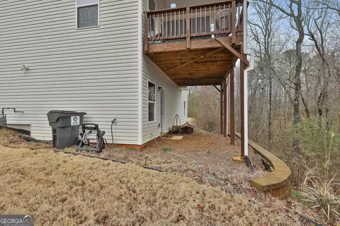 Exterior - 130 Brooks Cir, Hampton, GA 30228 photo 6 of 9