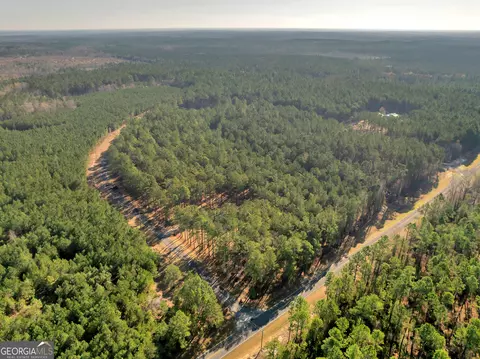 View/Area - 605 Claire Ln, Dublin, GA 31021 photo 5 of 6