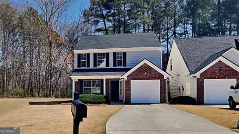 525 Hillandale Park Dr, Lithonia, GA 30058