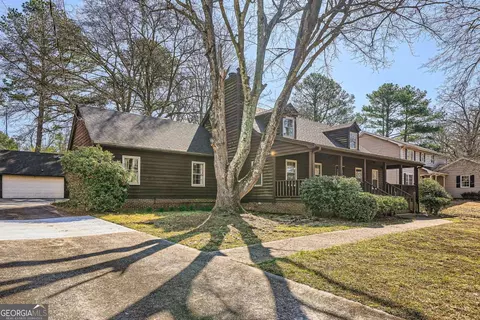 4722 Bexley Dr, Stone Mountain, GA 30083