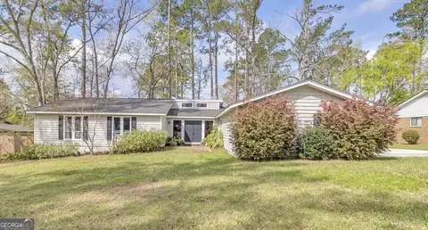 2606 Lakewood Dr, Valdosta, GA 31602