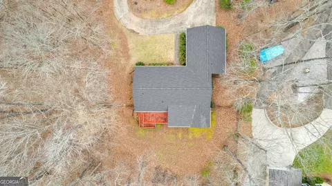 View/Area - 214 Long Cove Dr, Lagrange, GA 30240 photo 6 of 14