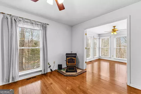 Living - 214 Long Cove Dr, Lagrange, GA 30240 photo 3 of 5
