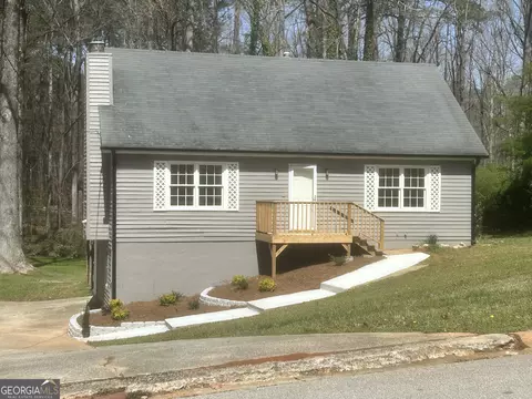 3953 Woodland Cir SE, Conyers, GA 30013