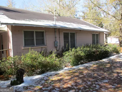 100 Mcqueen St, Folkston, GA 31537