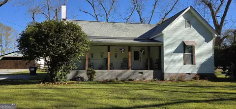 1834 Ga Highway 42, Byron, GA 31008