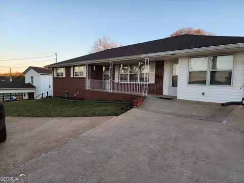 4620 Woodlane Dr, Oakwood, GA 30566