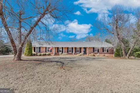 222 Meadow Wood Ln, Monroe, GA 30656