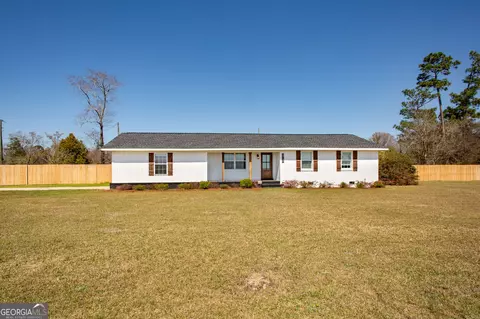 3728 Saint Johns Church Rd, Blackshear, GA 31516