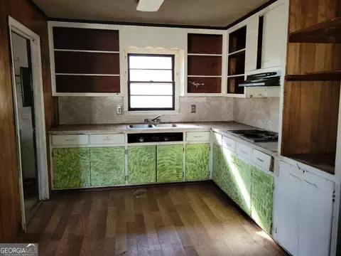 Kitchen - 121 Mcgiboney Rd, Covington, GA 30016 photo 1 of 1